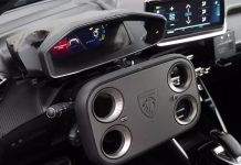 Peugeot планирует оснастить свои будущие модели прямоугольными рулями