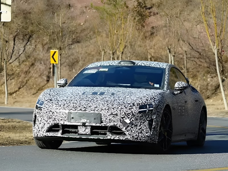 Появились первые подробности об обновленном Xiaomi SU7