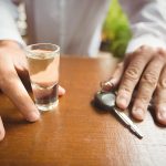 В будущем автомобили смогут распознавать нетрезвого водителя