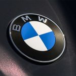 BMW обновила логотип для всех моделей