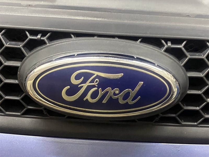 Ford ищет батареи для своих гибридов и может обратиться к BYD