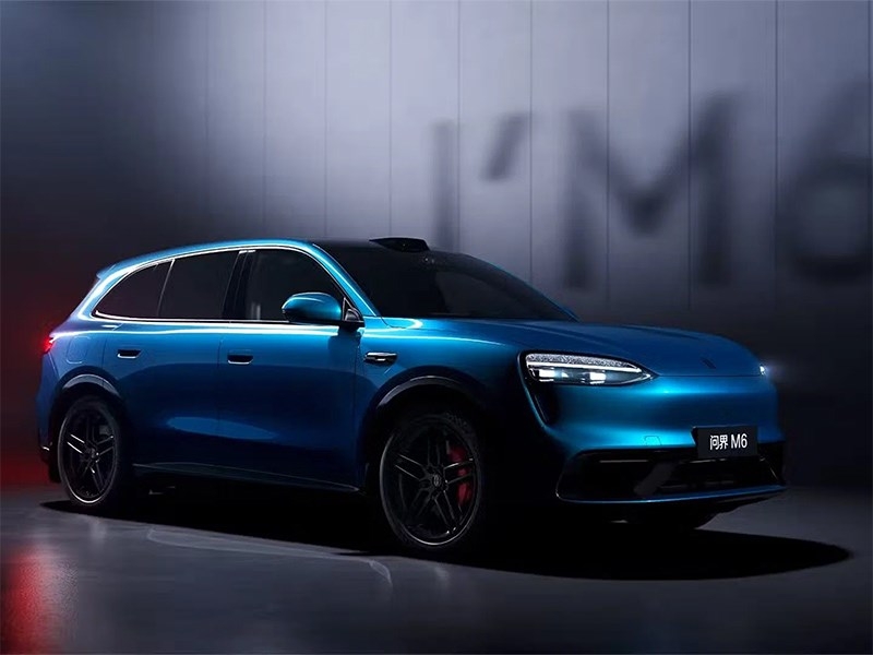 Aito показал новый кроссовер M6 со спортивным характером