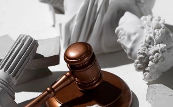 Китайский суд поставил точку в вопросе степени виновности автопилота при аварии