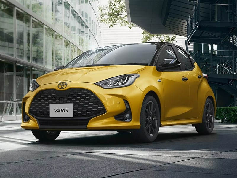 Toyota Yaris и Yaris Cross в Японии обновились и получили механику