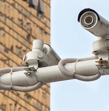 В Москве расширили систему умных дорожных камер