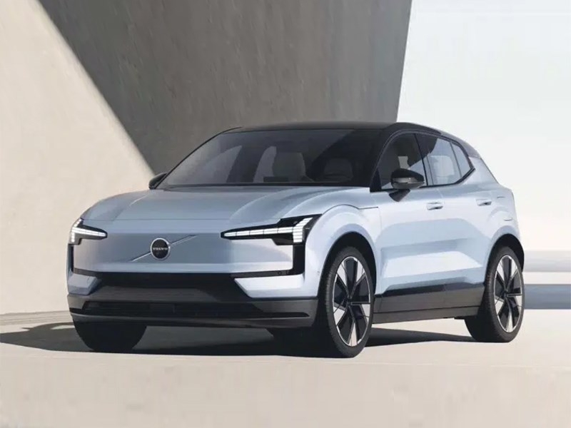 Volvo отзывает EX30 по всему миру из-за риска возгорания батареи