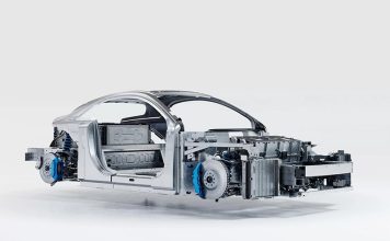 Alpine готовит электрический A110, но ДВС может появится в моторной гамме