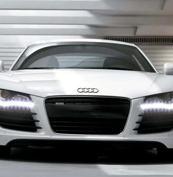 Audi допускает появление нового суперкара с ДВС. Но это будет не R8