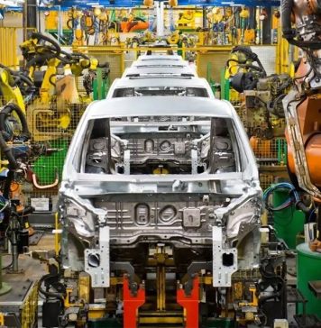 АвтоВАЗ планирует потратить много денег на развитие производства. Как это отразится на автомобилях?