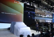 EXEED показал в Пекине универсал EXLANTIX ES GT и внедорожник EXLANTIX EX9