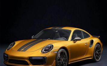 Porsche запатентовал цифровые полосы для своих спорткаров