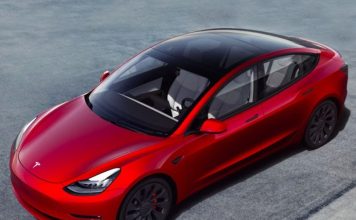 Tesla опровергла слухи о бюджетной Model 3 для Китая