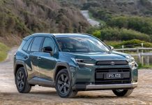 Toyota не спешит выпускать электрический RAV4, ставка сделана на bZ4X