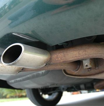 В России предложили увеличить штрафы за громкий выхлоп