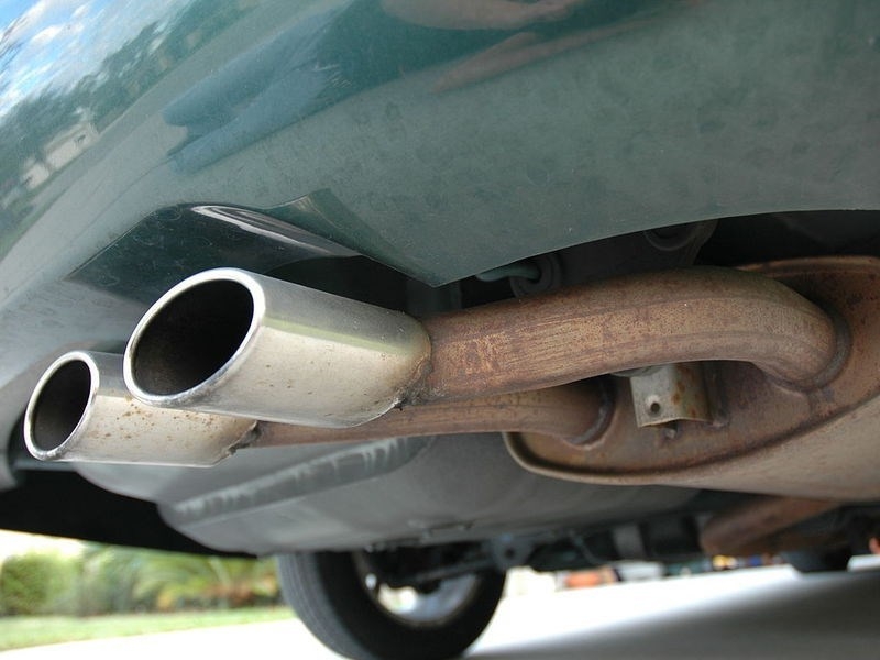 В России предложили увеличить штрафы за громкий выхлоп