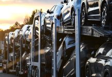 Импорт мощных автомобилей с пробегом рухнул в 8 раз после повышения утильсбора