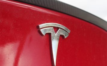 Tesla пришлось «отказаться» от автопилота Full Self Driving в Китае — новость от Tesla Motors