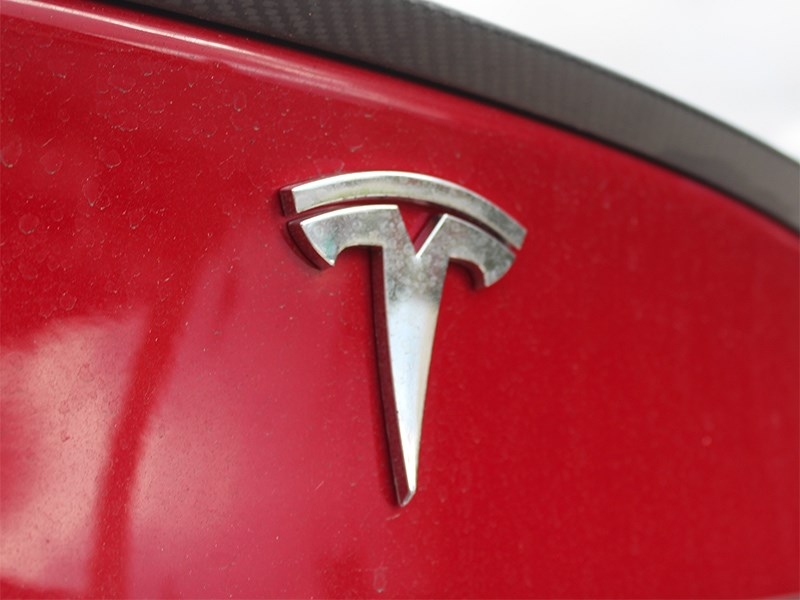 Tesla пришлось &laquo;отказаться&raquo; от автопилота Full Self Driving в Китае - новость от Tesla Motors