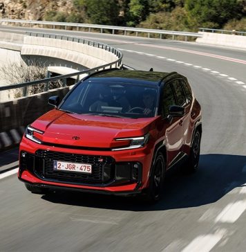 Toyota может выпустить RAV4 с мощным турбомотором