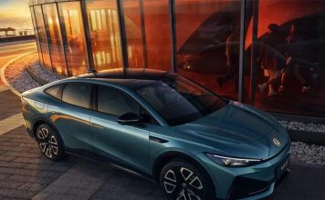 Volkswagen и Xpeng представили электроседан ID. Unyx 07 с запасом хода 558 км