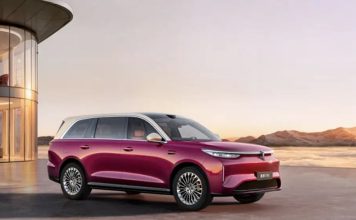 Wey выводит на рынок большой гибридный кроссовер V9X с запасом хода 1700 км