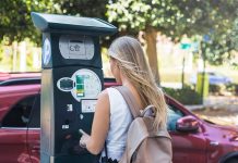 В Госдуме предложили ввести месячные абонементы за парковку