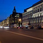 В Петербурге хотят продлить налоговые льготы для газовых автомобилей и электрокаров до 2030 года