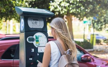 Водителей могут освободить от платы парковки при технических сбоях