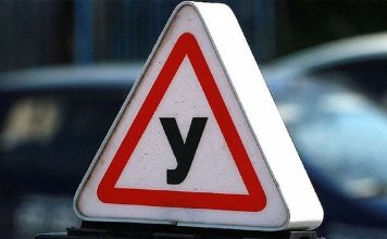 Топливный кризис начал разгонять цены в автошколах. Частные инструкторы уже повышают тарифы