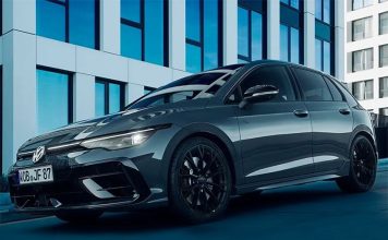 Volkswagen выпустил для Японии ограниченную спецверсию Golf R Black Edition II