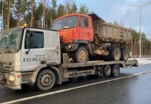 Эвакуация грузовика из Ленинградской области в Санкт-Петербург
